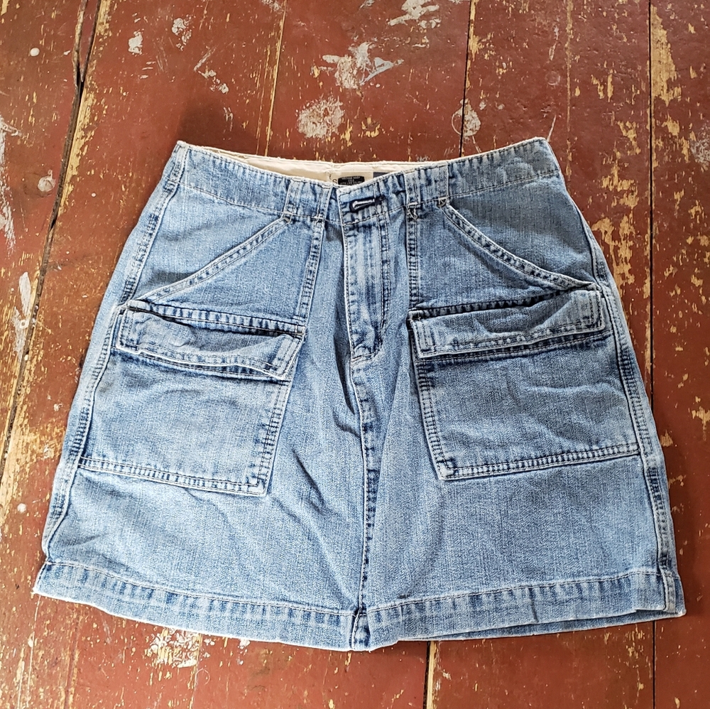 Gap Skirt